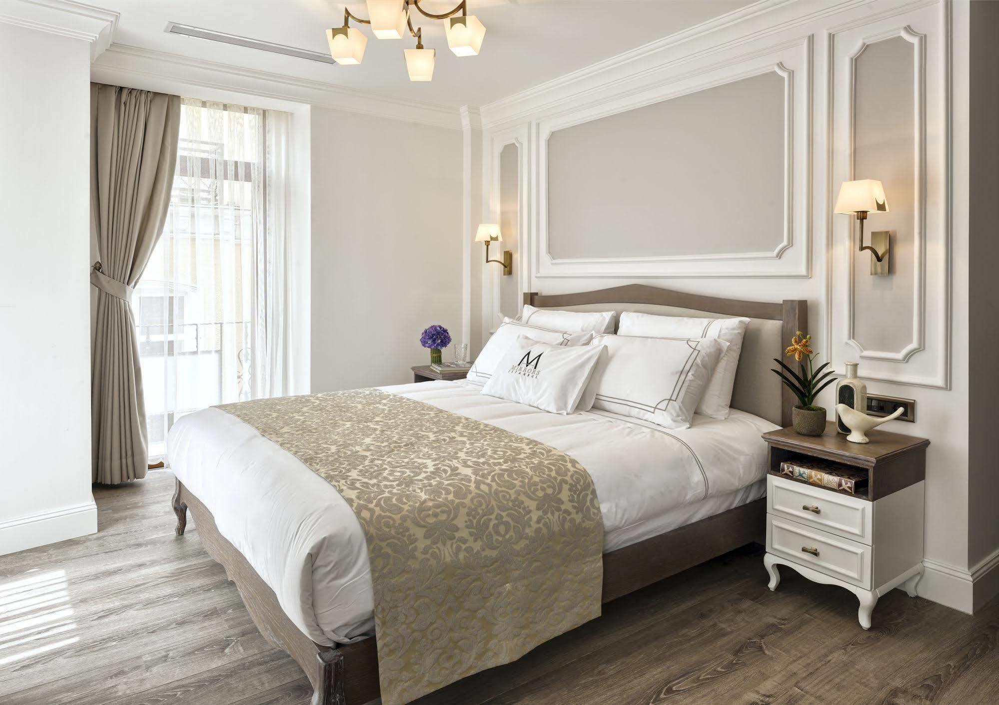 Mirrors Hotel Стамбул Екстер'єр фото