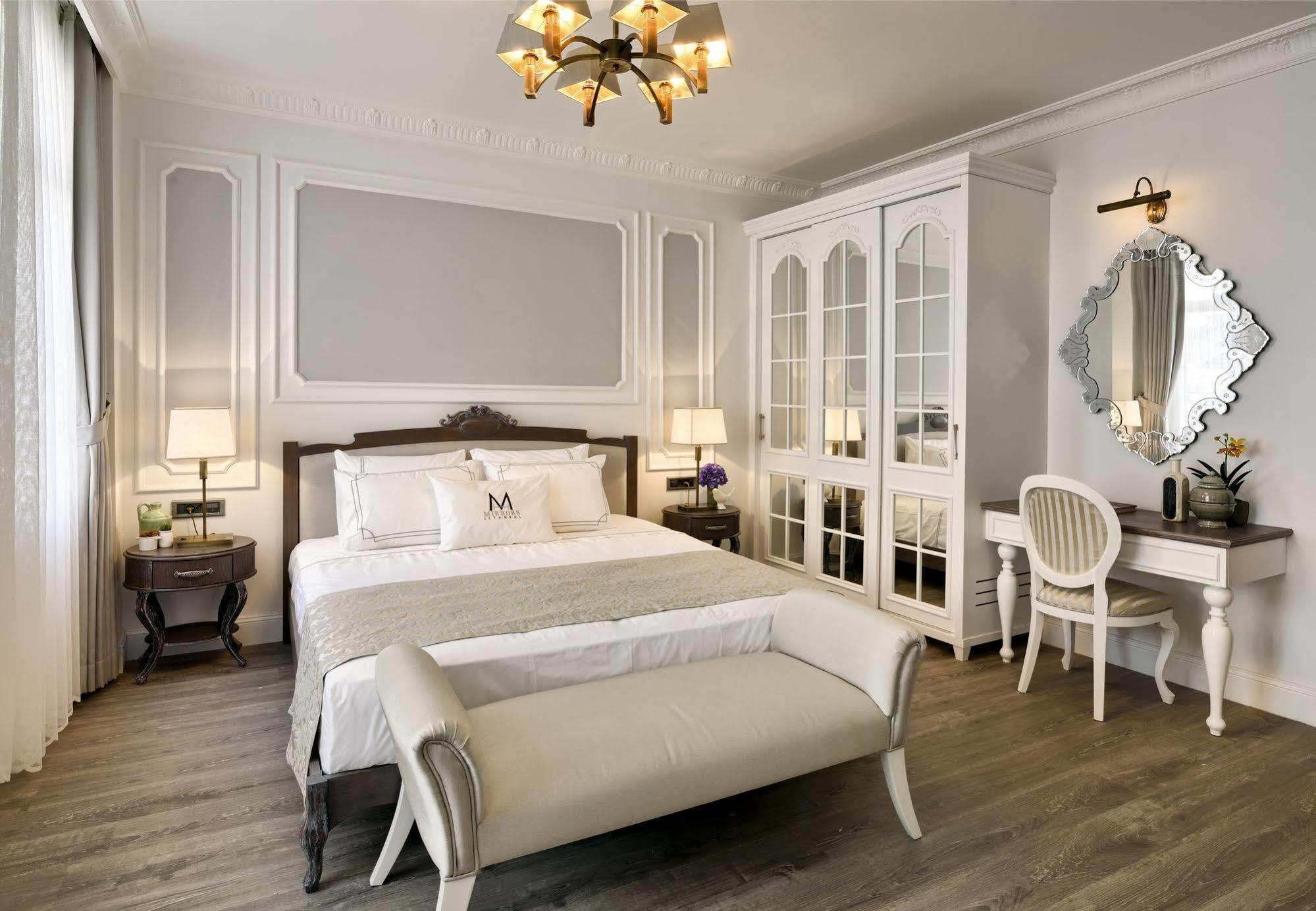 Mirrors Hotel Стамбул Екстер'єр фото